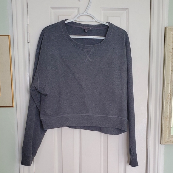 Highline Collective Cropped Sweater - Picture 1 of 3